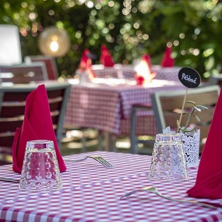 Hotel Restaurant Aux Sapins Танн Екстер'єр фото