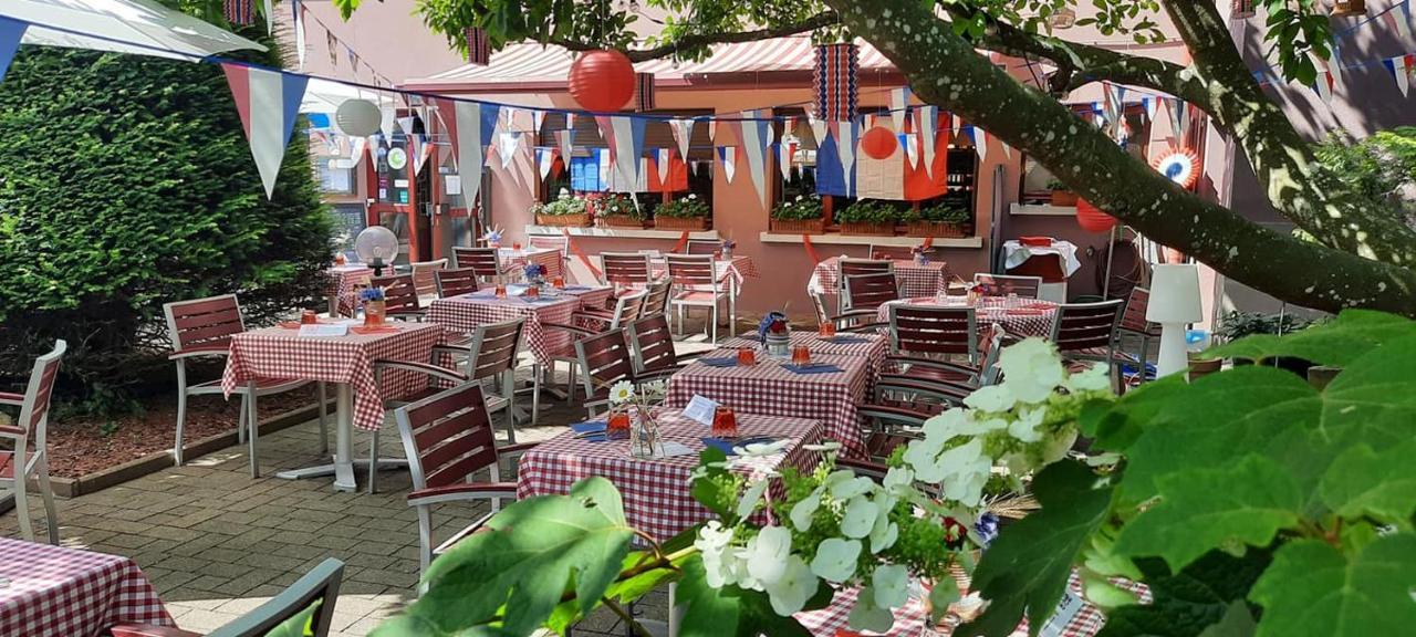 Hotel Restaurant Aux Sapins Танн Екстер'єр фото