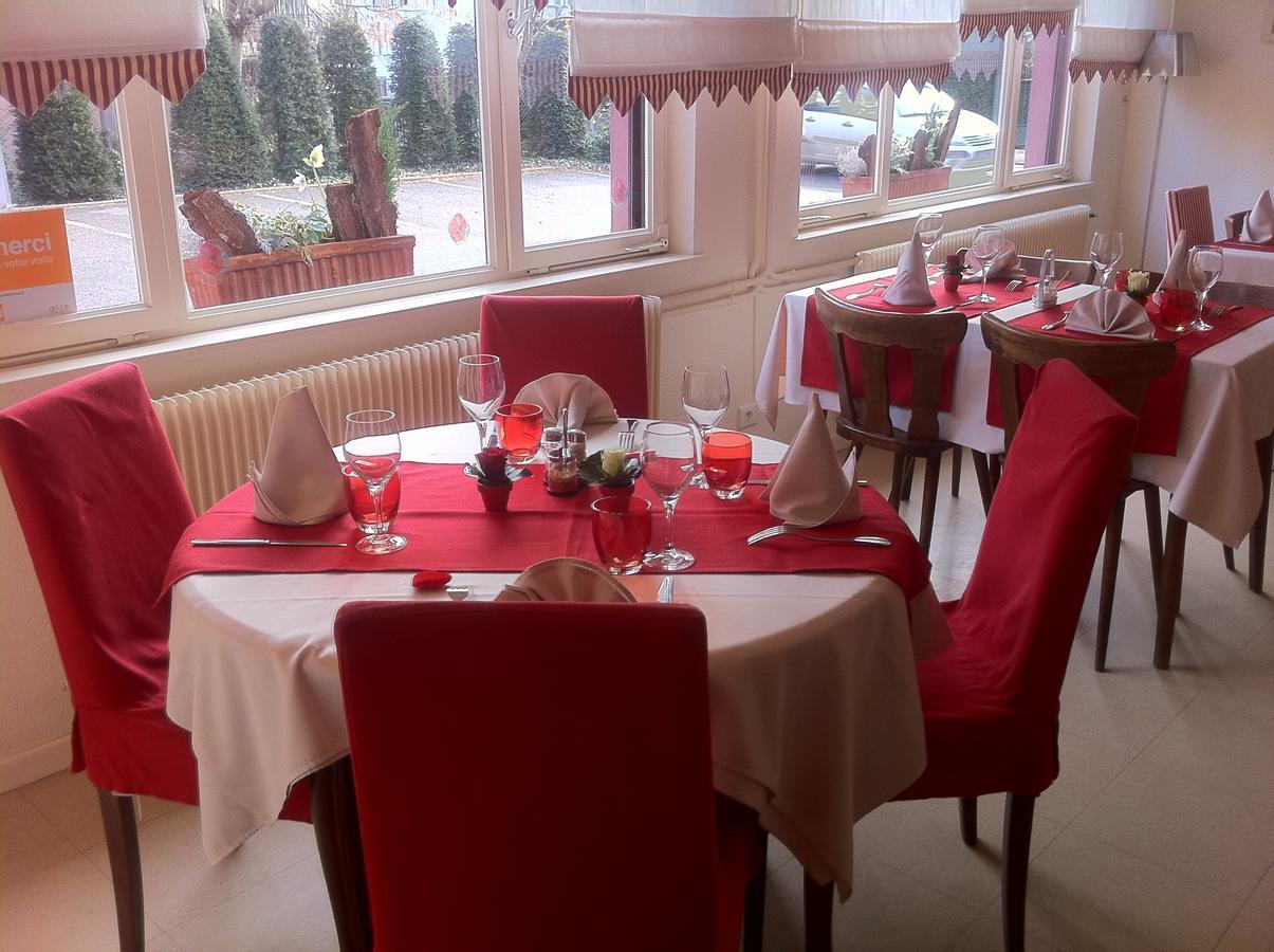 Hotel Restaurant Aux Sapins Танн Екстер'єр фото